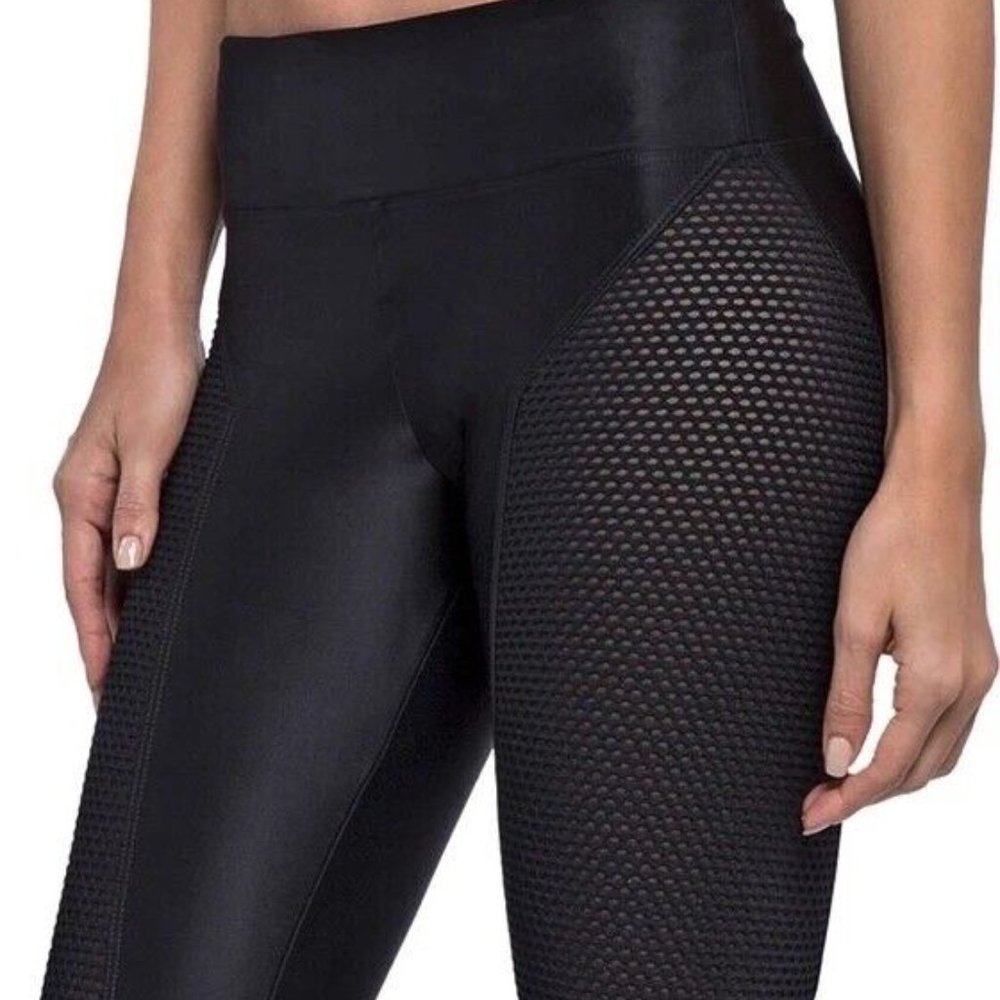 Koral Black Mesh Panel Performance Leggings Size XS